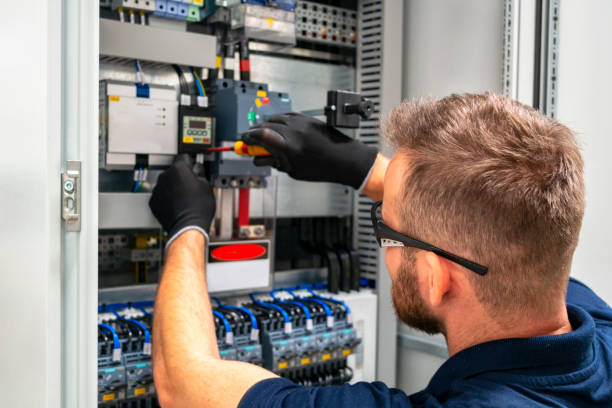 Best Emergency Electrical Repair  in Hunters Creek, FL
