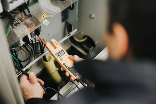 Best Affordable Electrician  in Hunters Creek, FL