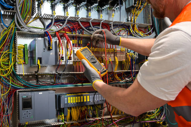 Best Affordable Emergency Electrician  in Hunters Creek, FL